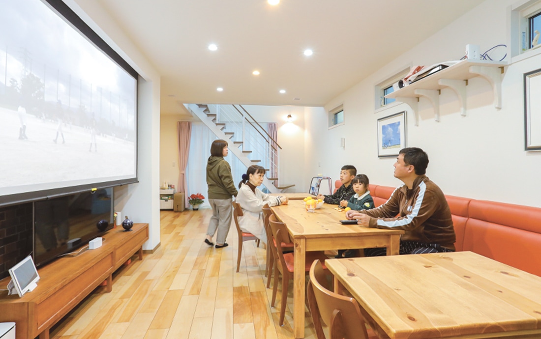 シアターダイニング